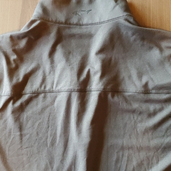 Greg Norman Golf Quarter zip - Picture 3 of 3